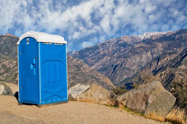 Best Portable bathroom rental  in Mount Vernon, VA